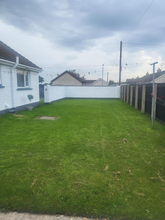 Binevenagh View, Magilligan Holiday Let Limavady Exterior photo